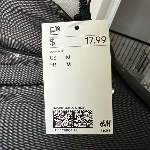 Sheer Top with studs - Picture 4 of 6